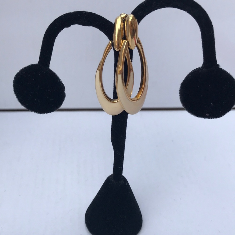 Vintage Gold Tone Trifari Beige Enamel Earrings